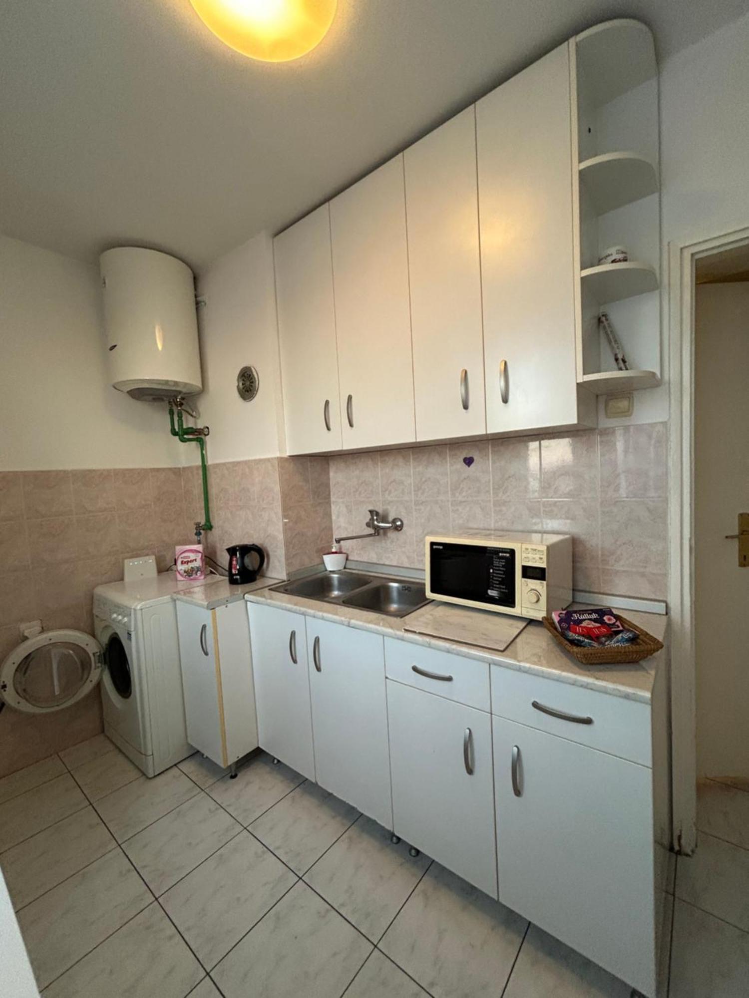 Appartement Kelti à Belgrade Extérieur photo